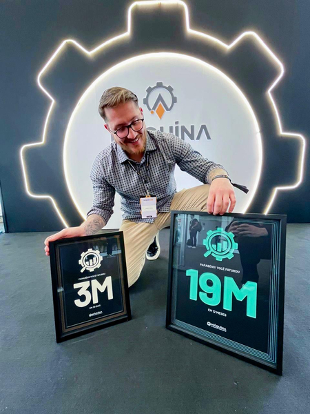 Foto da capa de Bless - Agência de Marketing Digital em Caxias do Sul